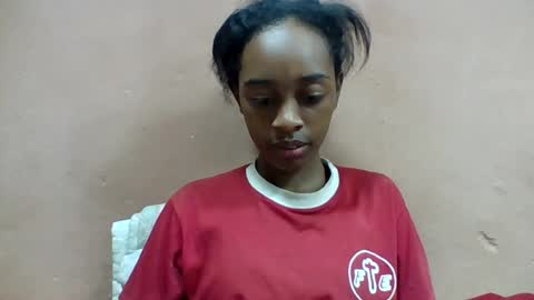 Snapshot of angeline221173 chatting on 07-24-26, 06:28 angeline221173 online show from 07-24-26, 06:28