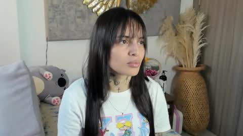 Angeline Smith  online show from 10-27-25, 09:52