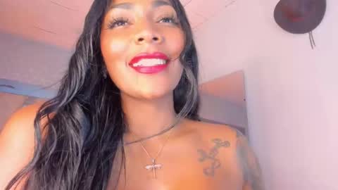 Snapshot of angelineheet chatting on 10-11-25, 09:19 Angeline Heet online show from 10-11-25, 09:19