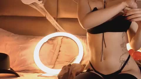 angelinepossy online show from 10-25-25, 09:31