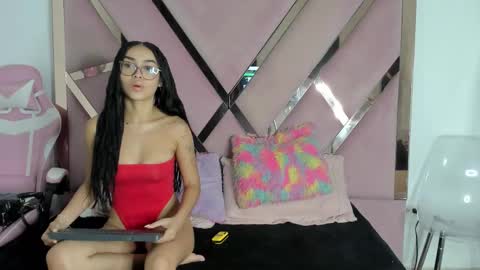 angell_petite01 online show from 02-14-26, 09:00