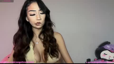 Snapshot of angelllsworlddd chatting on 09-20-25, 02:56 angel online show from 09-20-25, 02:56