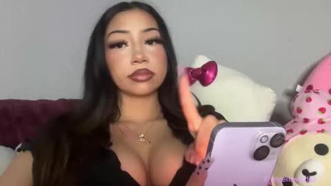 angel online show from 12-19-25, 03:24