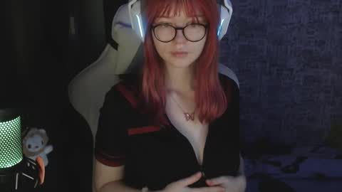 Anora online show from 12-17-25, 09:21