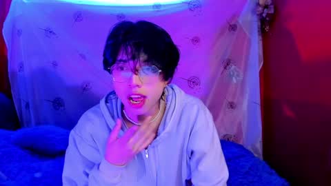 Snapshot of angellonfire chatting on 12-28-24, 04:19 Angel online show from 12-28-24, 04:19