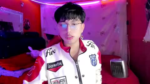 Snapshot of angellonfire chatting on 09-23-25, 08:17 Angel online show from 09-23-25, 08:17