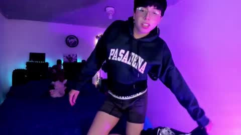 Angel  online show from 02-28-26, 03:40