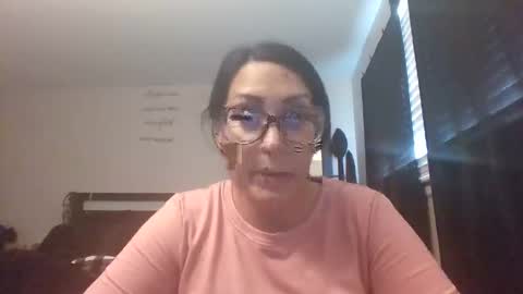 Snapshot of angelmarie7 chatting on 11-10-25, 09:03 Angel Marie online show from 11-10-25, 09:03