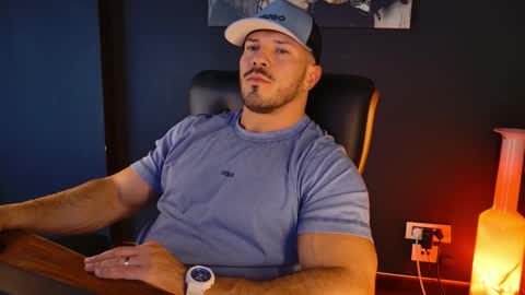 BlackWolf online show from 10-29-25, 02:08