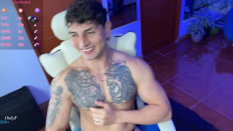 Snapshot of angeloferro1 chatting on 01-09-25, 05:02 Angelo Ferro online show from 01-09-25, 05:02