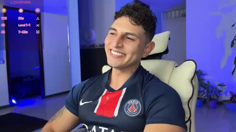 Snapshot of angeloferro1 chatting on 03-05-25, 11:05 Angelo Ferro online show from 03-05-25, 11:05