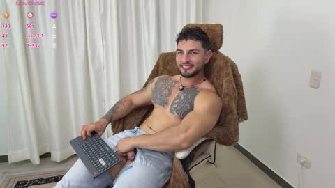 Snapshot of angeloferro1 chatting on 09-20-25, 01:28 Angelo Ferro online show from 09-20-25, 01:28