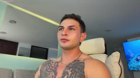 Snapshot of angeloferro1 chatting on 06-27-26, 03:00 Angelo Ferro online show from 06-27-26, 03:00
