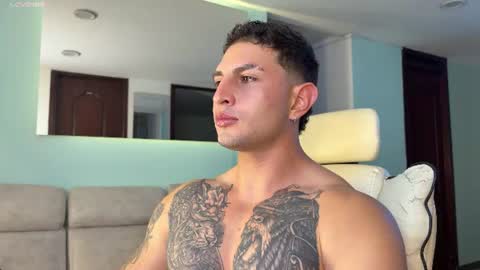 Snapshot of angeloferro1 chatting on 07-05-26, 06:20 Angelo Ferro online show from 07-05-26, 06:20