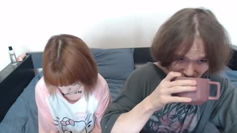 Eva online show from 05-04-26, 01:18