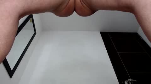 Snapshot of angels_0001 chatting on 12-27-24, 04:10 angels_0001 online show from 12-27-24, 04:10