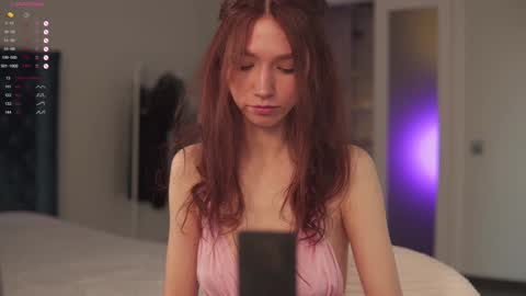 Snapshot of angels_kiss chatting on 10-08-25, 04:21 Nikki online show from 10-08-25, 04:21