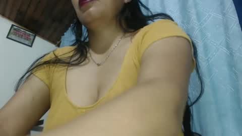 Snapshot of angelsexylatina chatting on 02-25-25, 11:00 rebeca online show from 02-25-25, 11:00