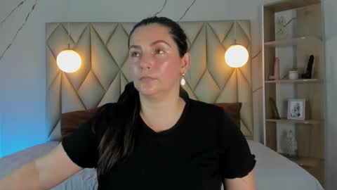 ANGIE online show from 02-03-26, 02:55