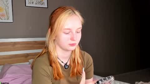 angelwise online show from 07-08-26, 03:11