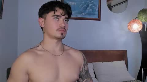 Snapshot of angelx_fox chatting on 12-21-24, 07:06 Angel Fox online show from 12-21-24, 07:06