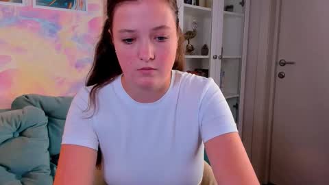 Snapshot of angely_lilly chatting on 09-13-25, 08:25 Lilly online show from 09-13-25, 08:25