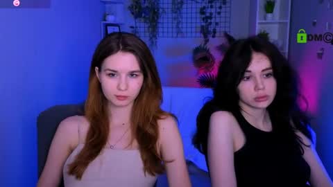 Snapshot of angie_foxy chatting on 07-02-26, 03:23 Angle online show from 07-02-26, 03:23