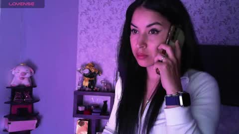 Snapshot of angiebaxter chatting on 02-01-25, 04:14 Angiebaxt online show from 02-01-25, 04:14