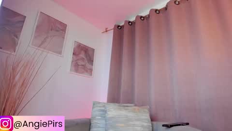 AngiePirs online show from 03-13-26, 07:42