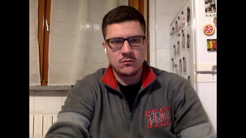 Snapshot of angus0666 chatting on 01-08-25, 09:34 angus0666 online show from 01-08-25, 09:34