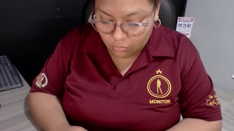 Snapshot of angy_ro12 chatting on 01-16-26, 07:18 angy online show from 01-16-26, 07:18