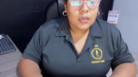 Snapshot of angy_ro12 chatting on 02-14-26, 09:11 angy online show from 02-14-26, 09:11