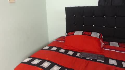 ani_damian22 online show from 10-31-25, 05:08