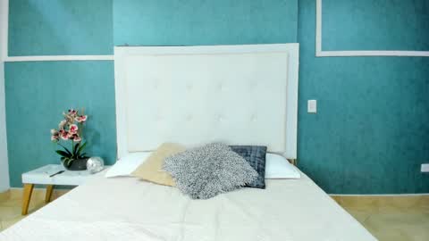 Ania online show from 02-19-25, 09:14