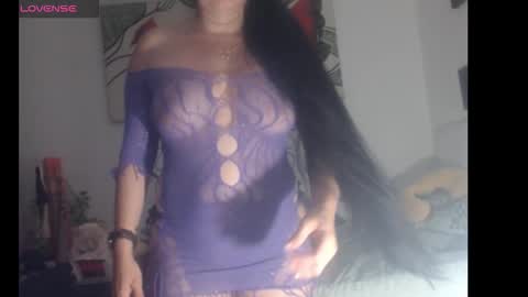 Anii Mantilla online show from 10-16-25, 03:51