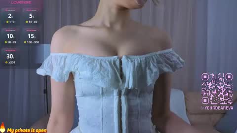 Snapshot of anika_heir chatting on 05-19-26, 04:24 Alice online show from 05-19-26, 04:24