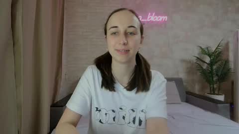 anikabloom online show from 01-21-25, 11:02