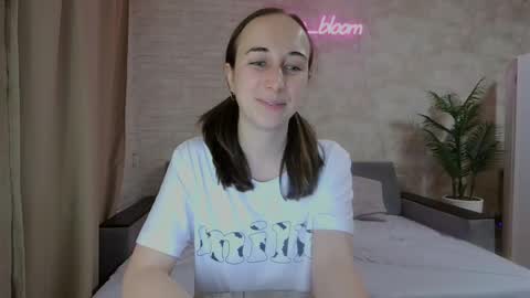 anikabloom online show from 01-22-25, 02:04