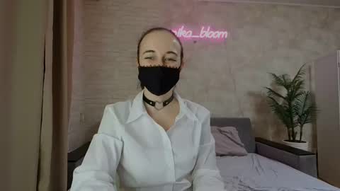 anikabloom online show from 02-05-25, 03:55