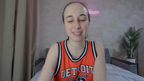 anikabloom online show from 02-13-25, 07:56