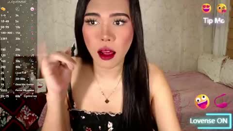 Snapshot of anikkafox chatting on 11-13-25, 02:49 Nikka online show from 11-13-25, 02:49