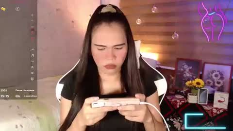 Snapshot of anikkafox chatting on 02-23-26, 05:32 Nikka online show from 02-23-26, 05:32