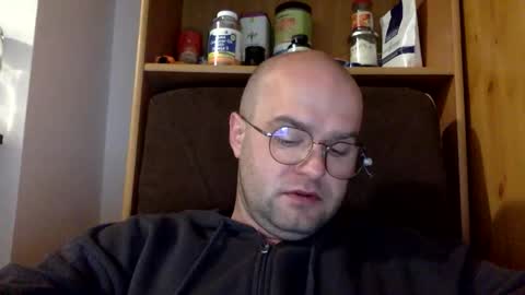 Snapshot of animal_michael chatting on 03-18-26, 05:21 animal_michael online show from 03-18-26, 05:21