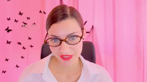 Anni online show from 11-13-25, 06:56