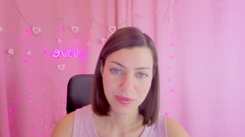 Snapshot of aniskyy chatting on 02-16-26, 04:14 Anni online show from 02-16-26, 04:14