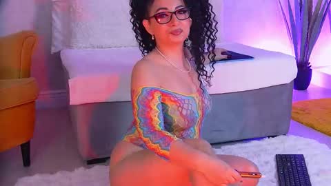 anissia teaser online show from 11-04-25, 05:06