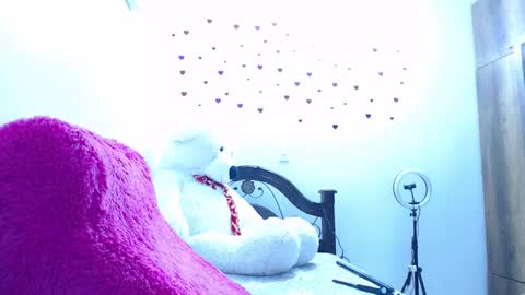 ana independent model online show from 02-28-25, 06:32