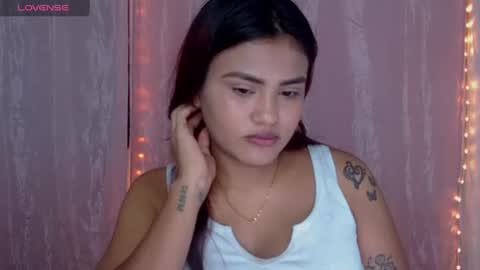 Snapshot of anita23_ chatting on 07-01-26, 01:18 ANITTA online show from 07-01-26, 01:18