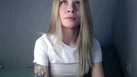 anita_delicious online show from 02-18-25, 04:05