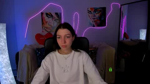 Snapshot of anita_love3 chatting on 02-06-26, 07:23 anita_love3 online show from 02-06-26, 07:23